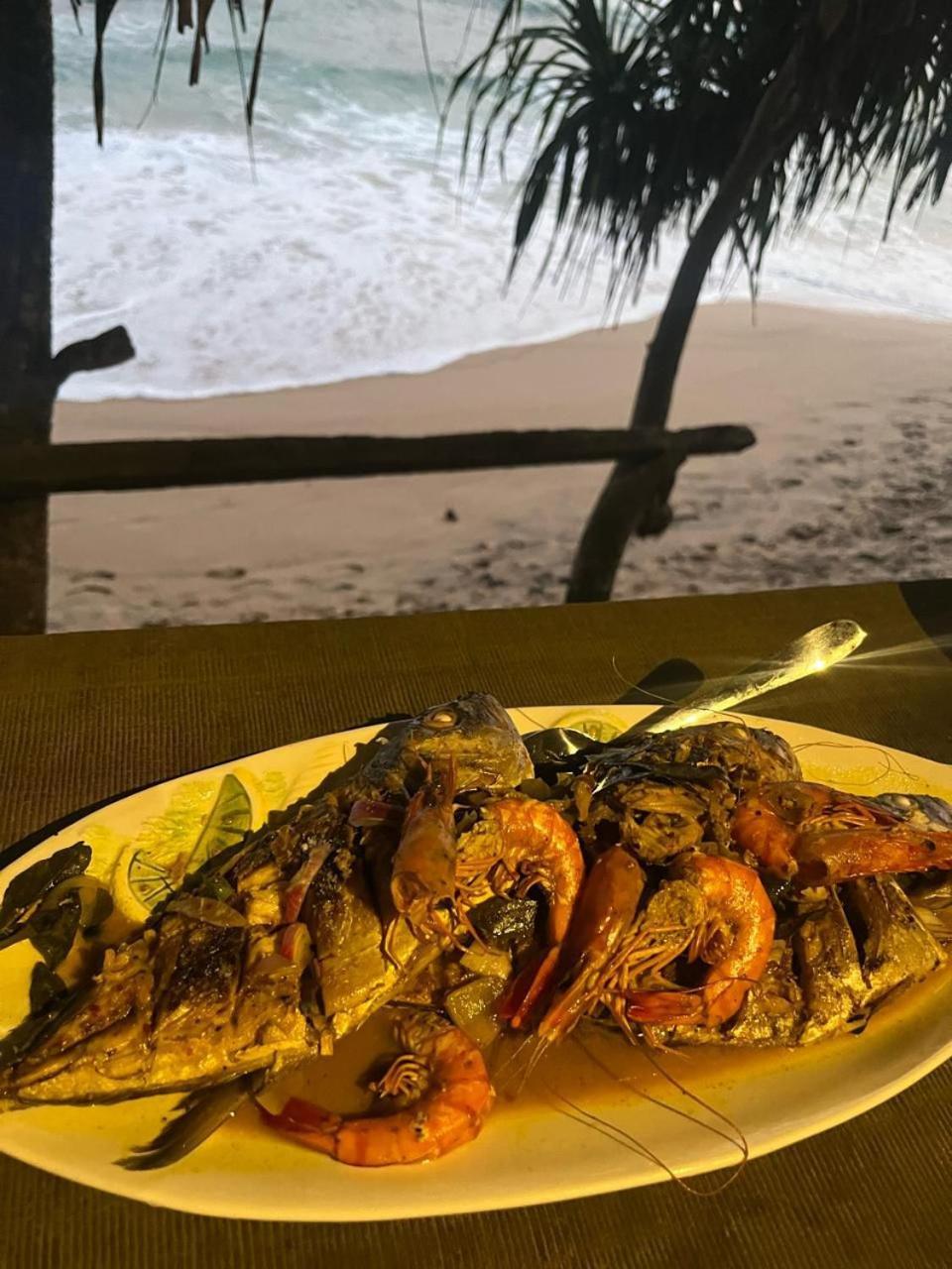 تالب Sooriya Villa المظهر الخارجي الصورة