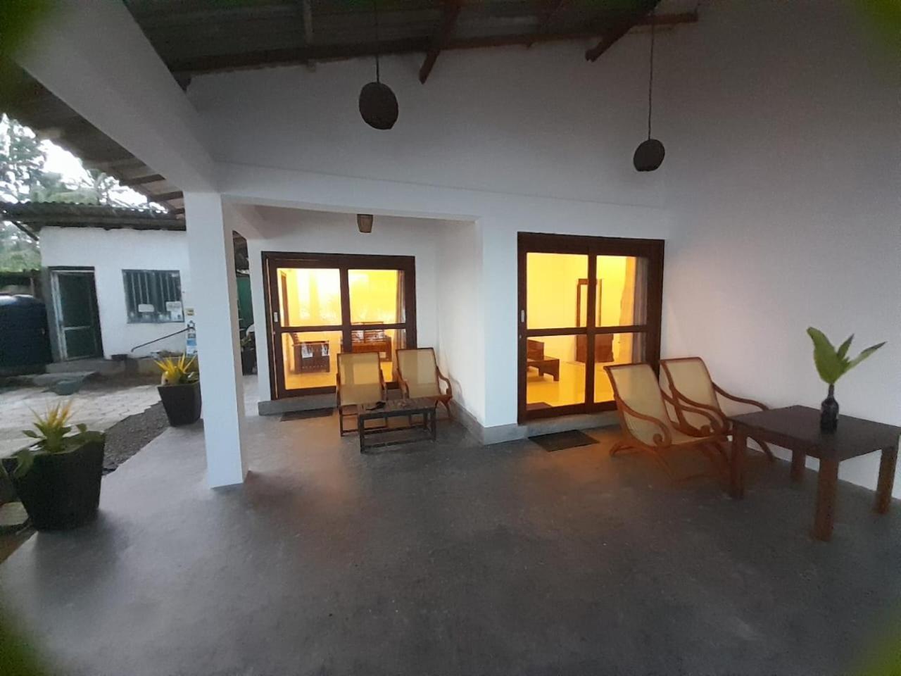 تالب Sooriya Villa المظهر الخارجي الصورة