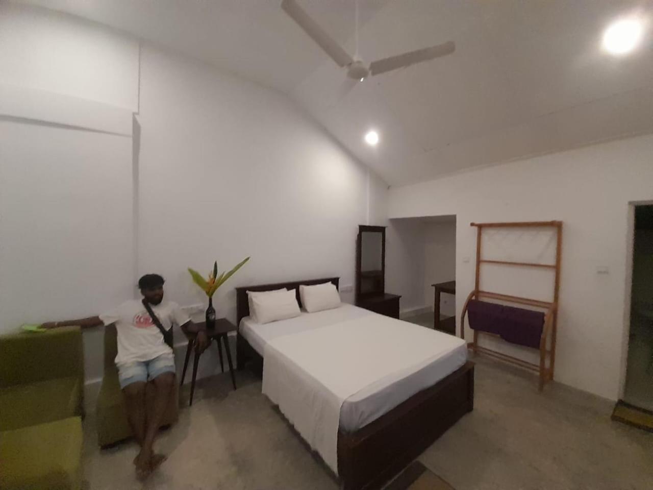 تالب Sooriya Villa الغرفة الصورة